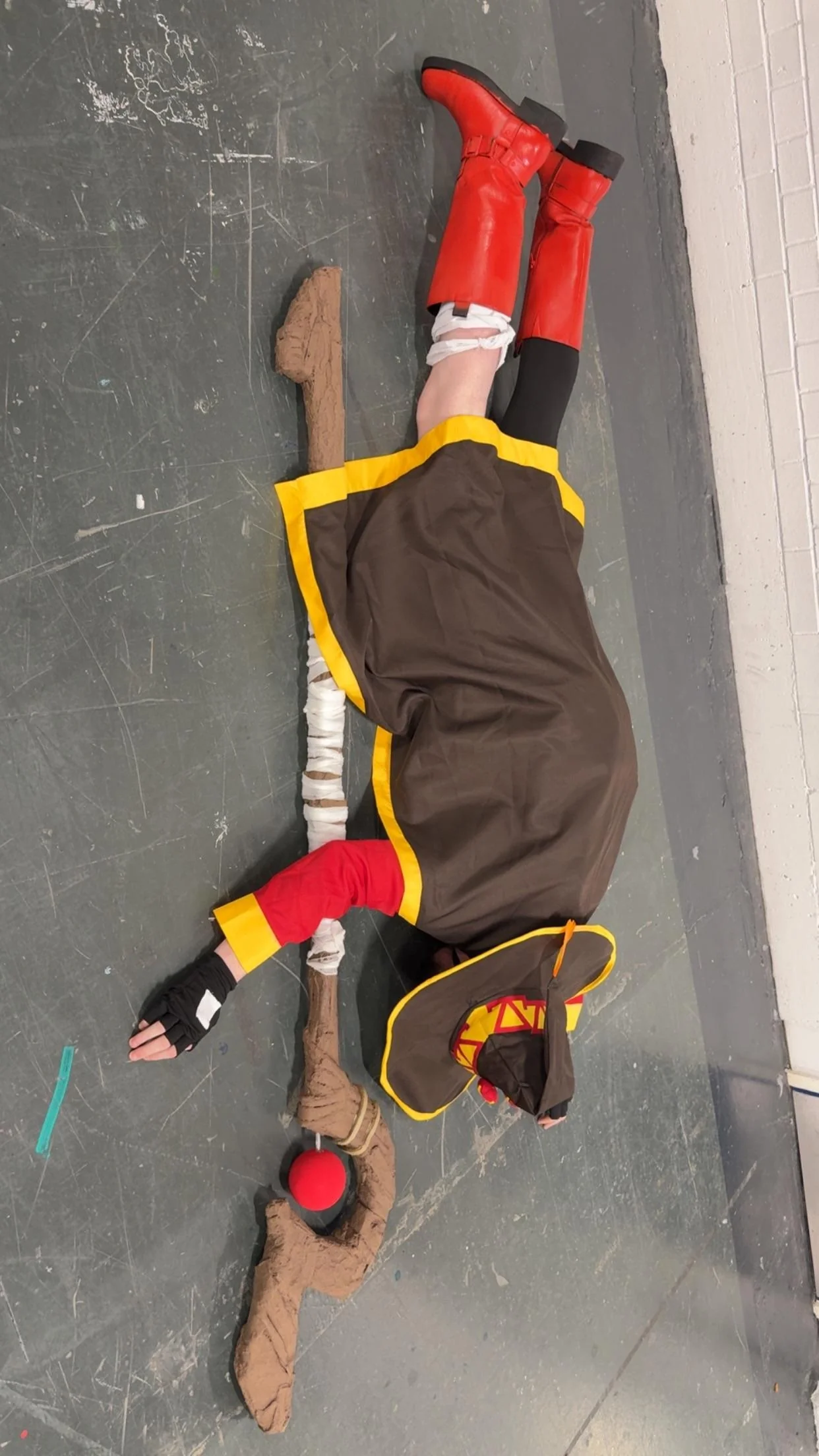 Megumin cosplay from Konosuba (KairosTheFemboy) picture 4 of 4