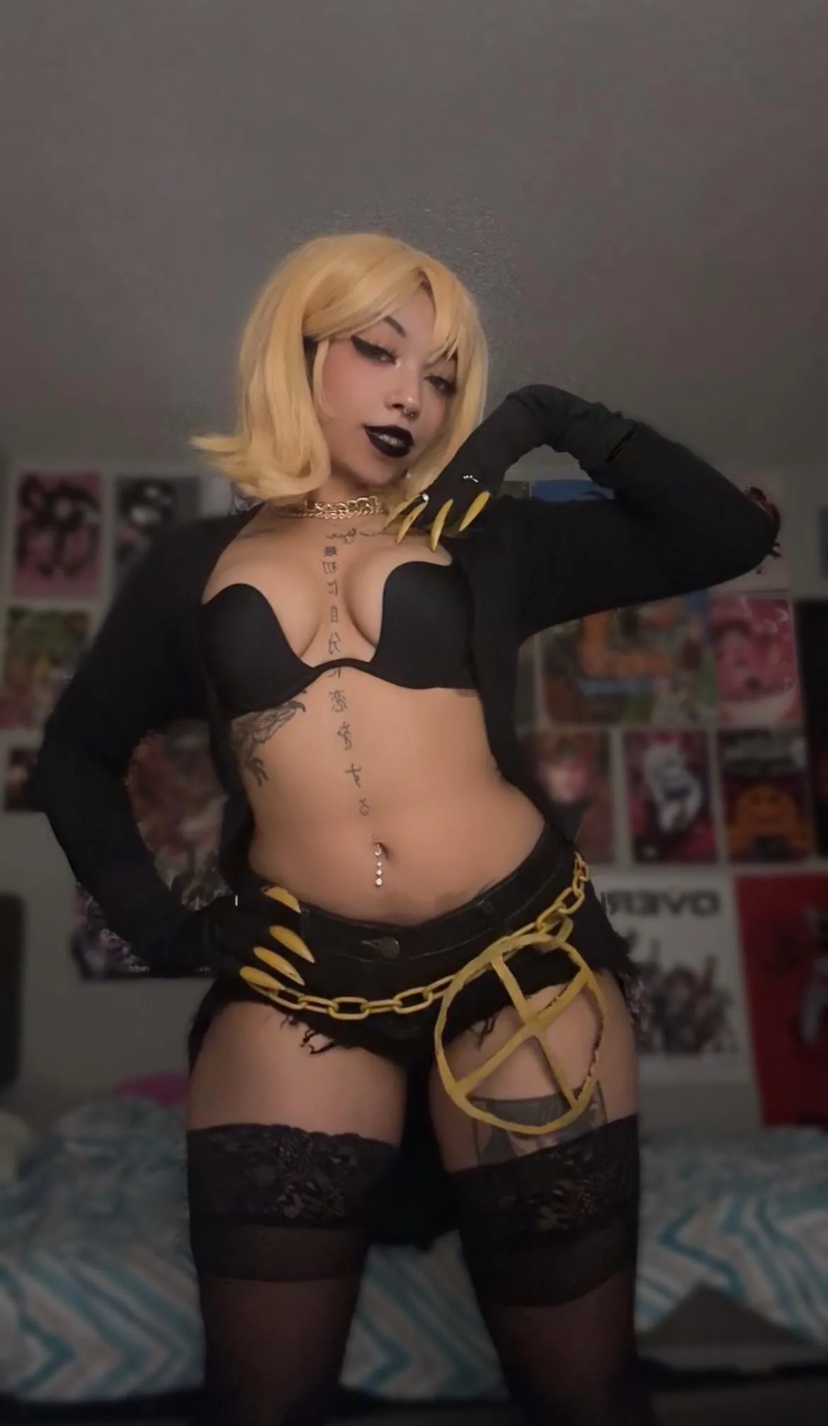 Discounted Emma frost cosplay by Sakunakitty picture 2 of 2