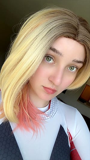 Spider Gwen 🕸️ (Em Lynne)'