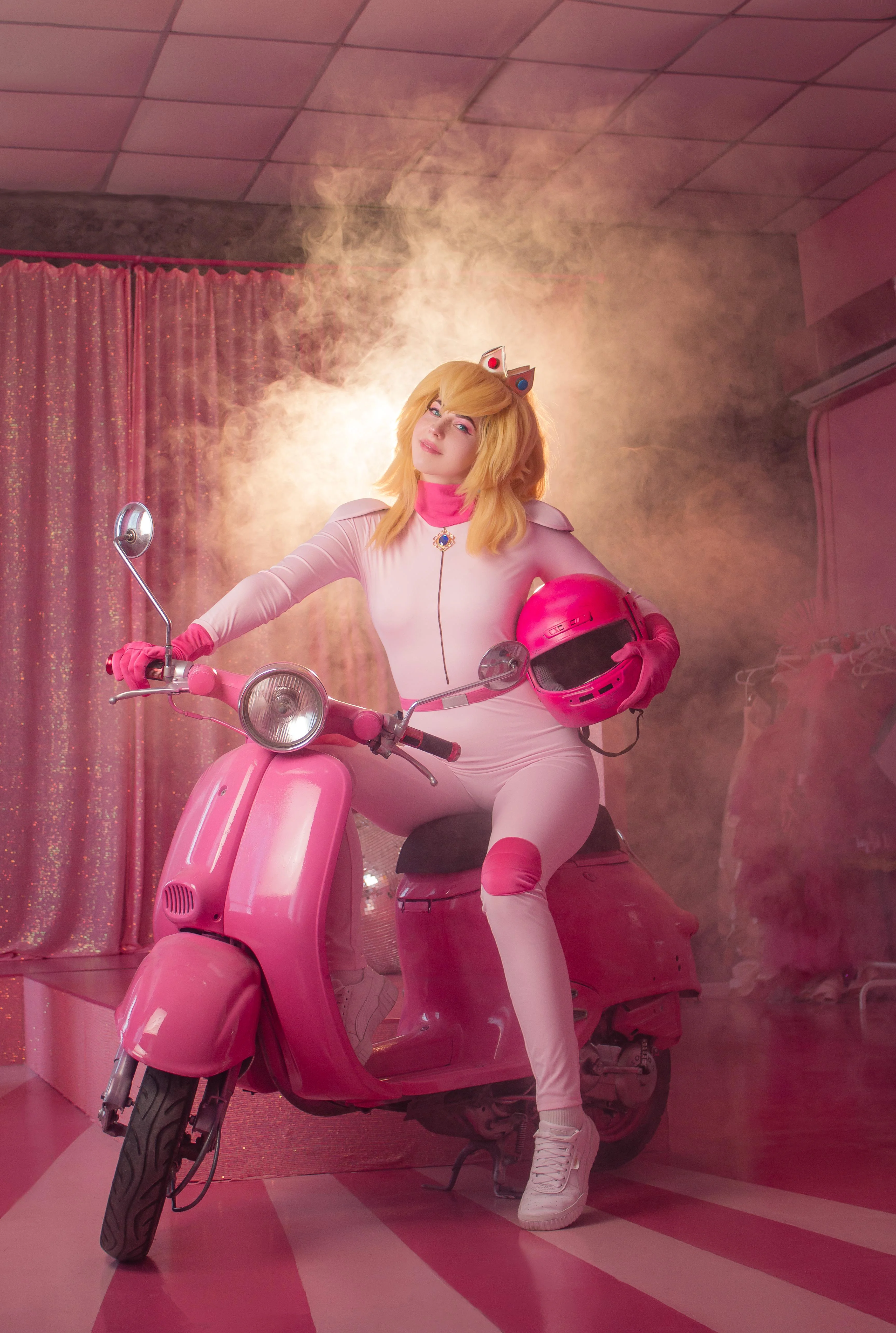 Princess Peach by Julia7Incredible picture 1 of 1