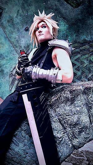 Cloud Cosplay from Final Fantasy 7 Remake. IG whitehairdante_23'