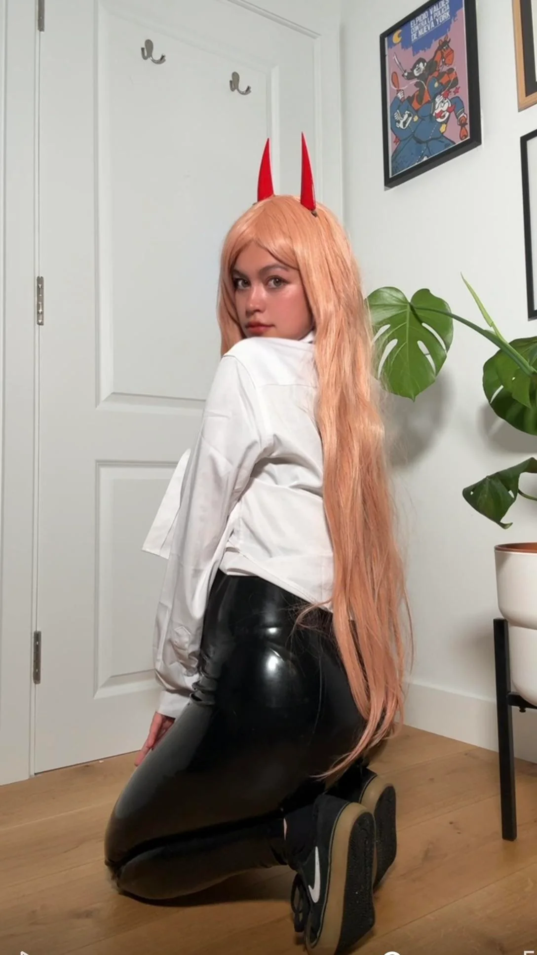 Power from Chainsaw Man ❤️ picture 1 of 4