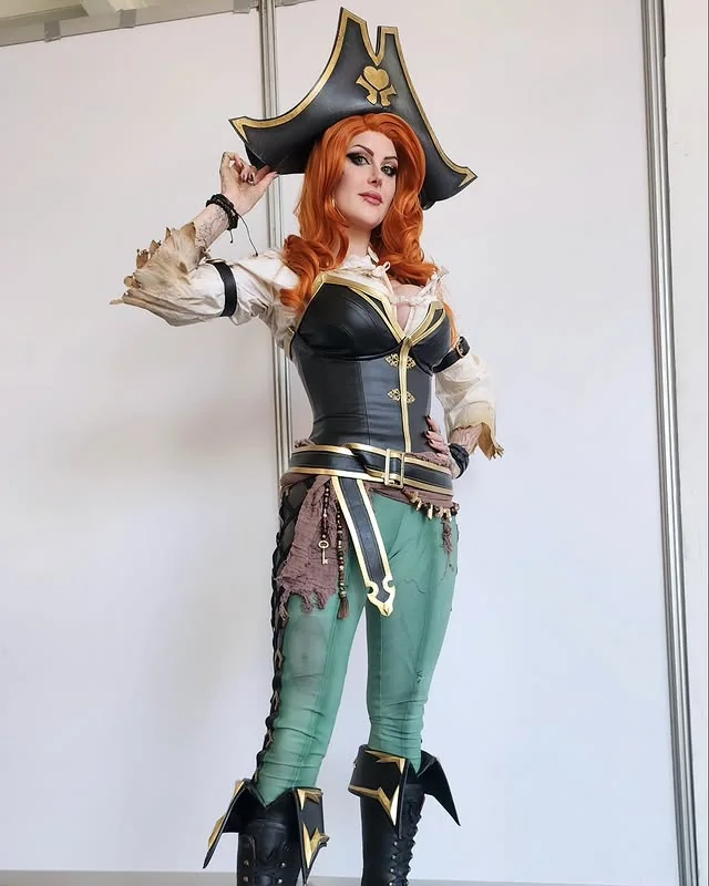 Miss Fortune from League of Legends by (kinpatsucosplay) picture 3 of 3
