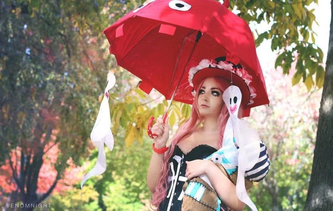 Onepiece characters cosplay by @Hitomi_cosplay picture 2 of 18