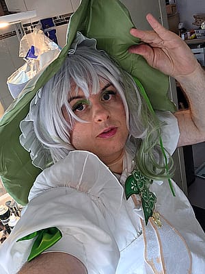 My nahida witch vers (kaorrucosplay)'