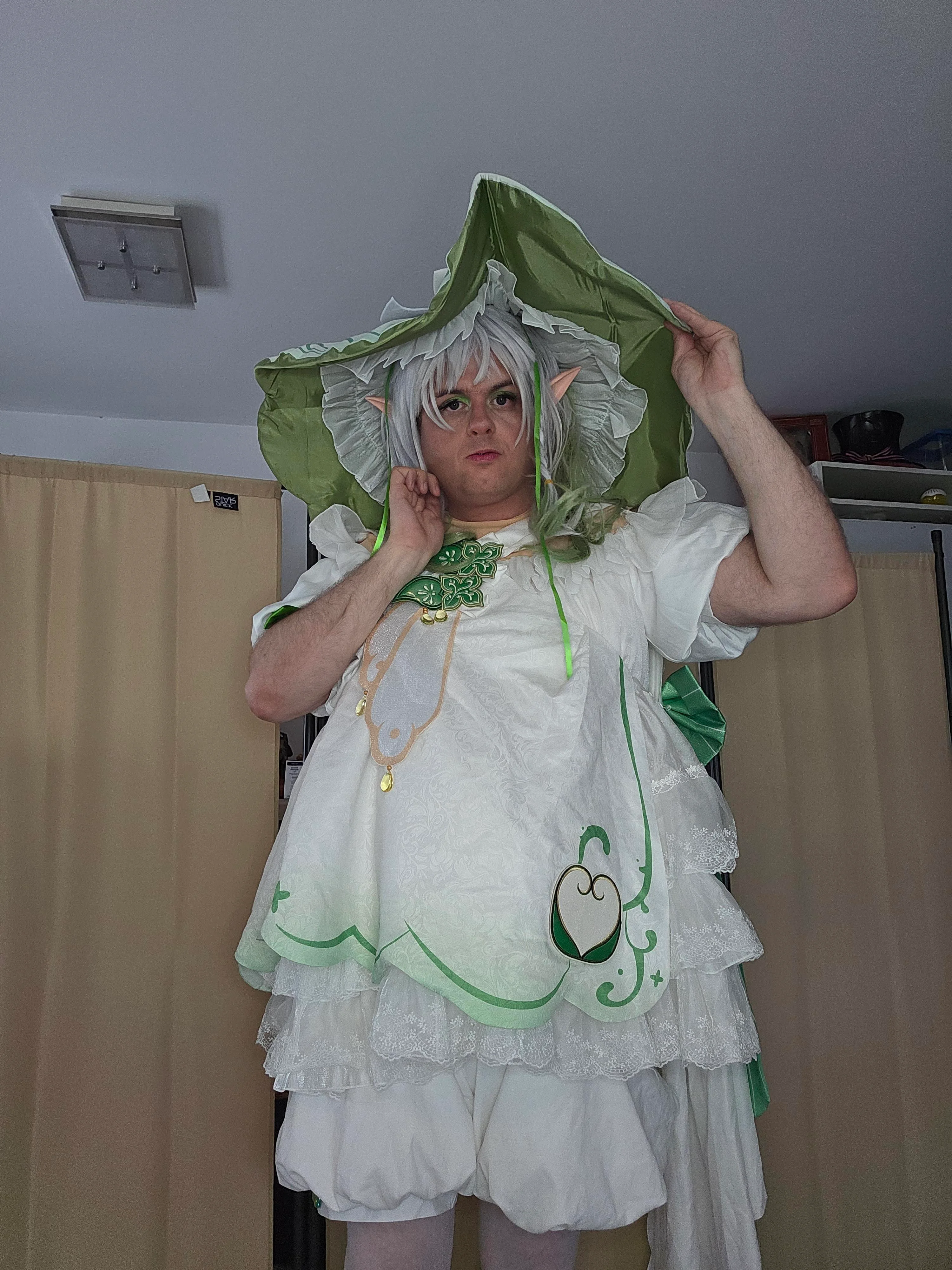 My nahida witch vers (kaorrucosplay) picture 2 of 2