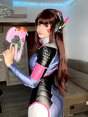 D.VA from Overwatch by (aloeveraiskawaii)'
