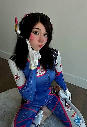 D.Va by Kennakins'