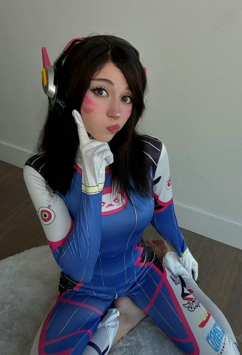 D.Va by Kennakins picture 1 of 1