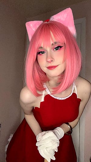 Amy Rose | Sonic X | By @losercat.cosplay'