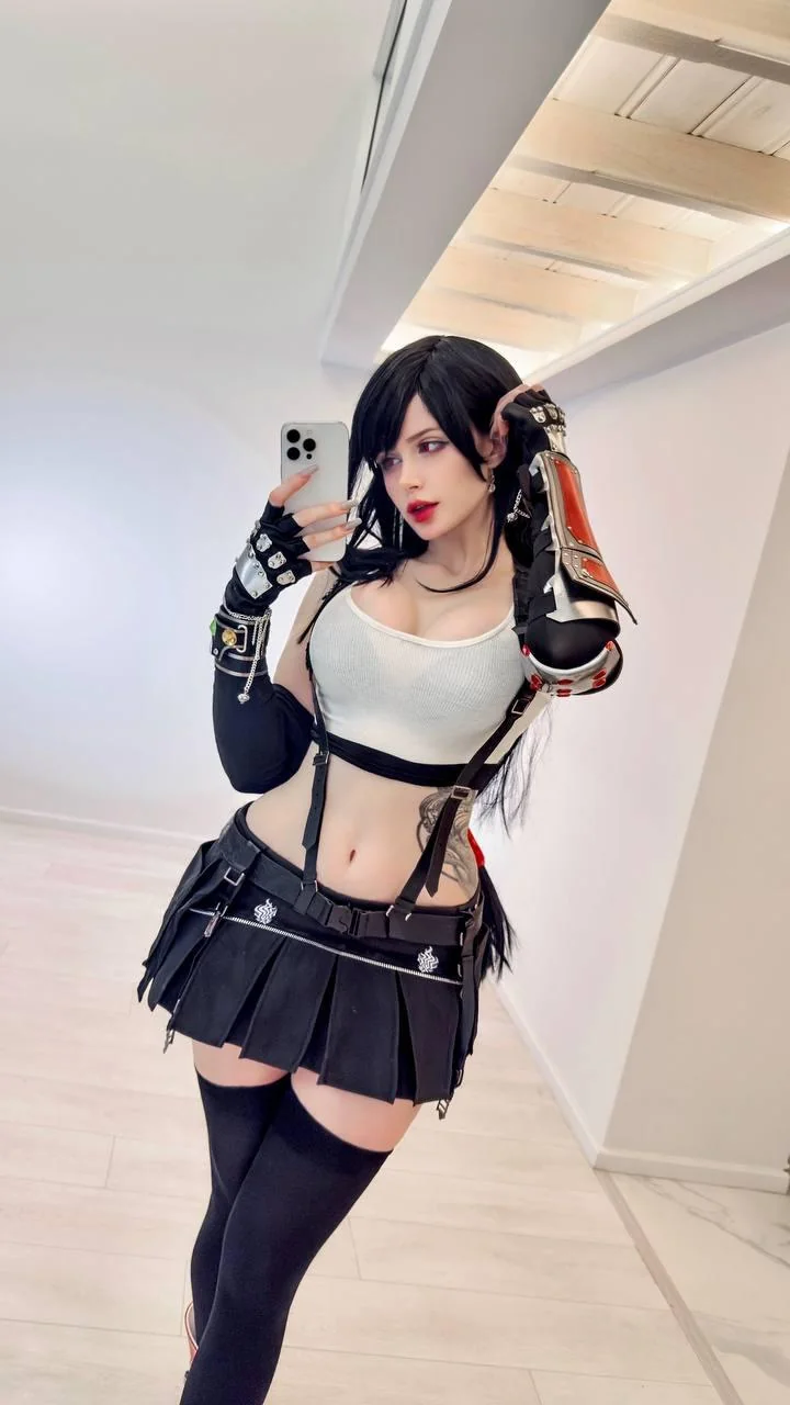 Tifa Final fantasy by Tanya Bayer picture 1 of 1