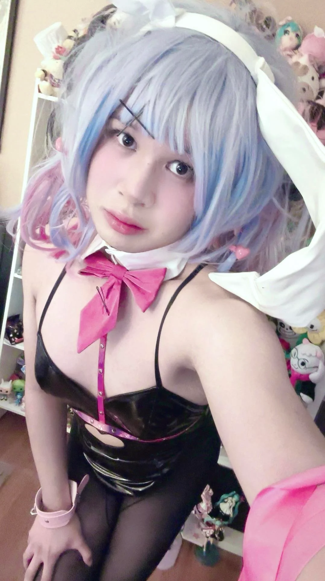 DECO27 Rabbit Hole Hatsune Miku 🐇 (Maddiilynn) picture 5 of 7
