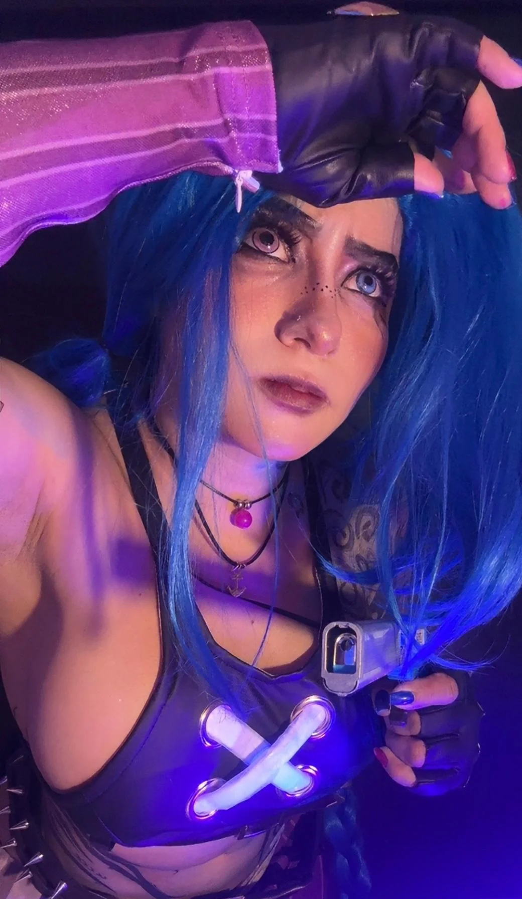 Jinx arcane Cosplay by CuteDeew picture 3 of 3
