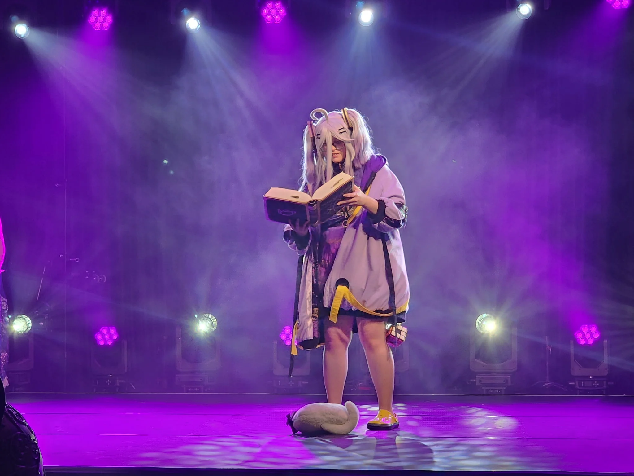 Henya The Genius by @crimson_calico_cos picture 3 of 10