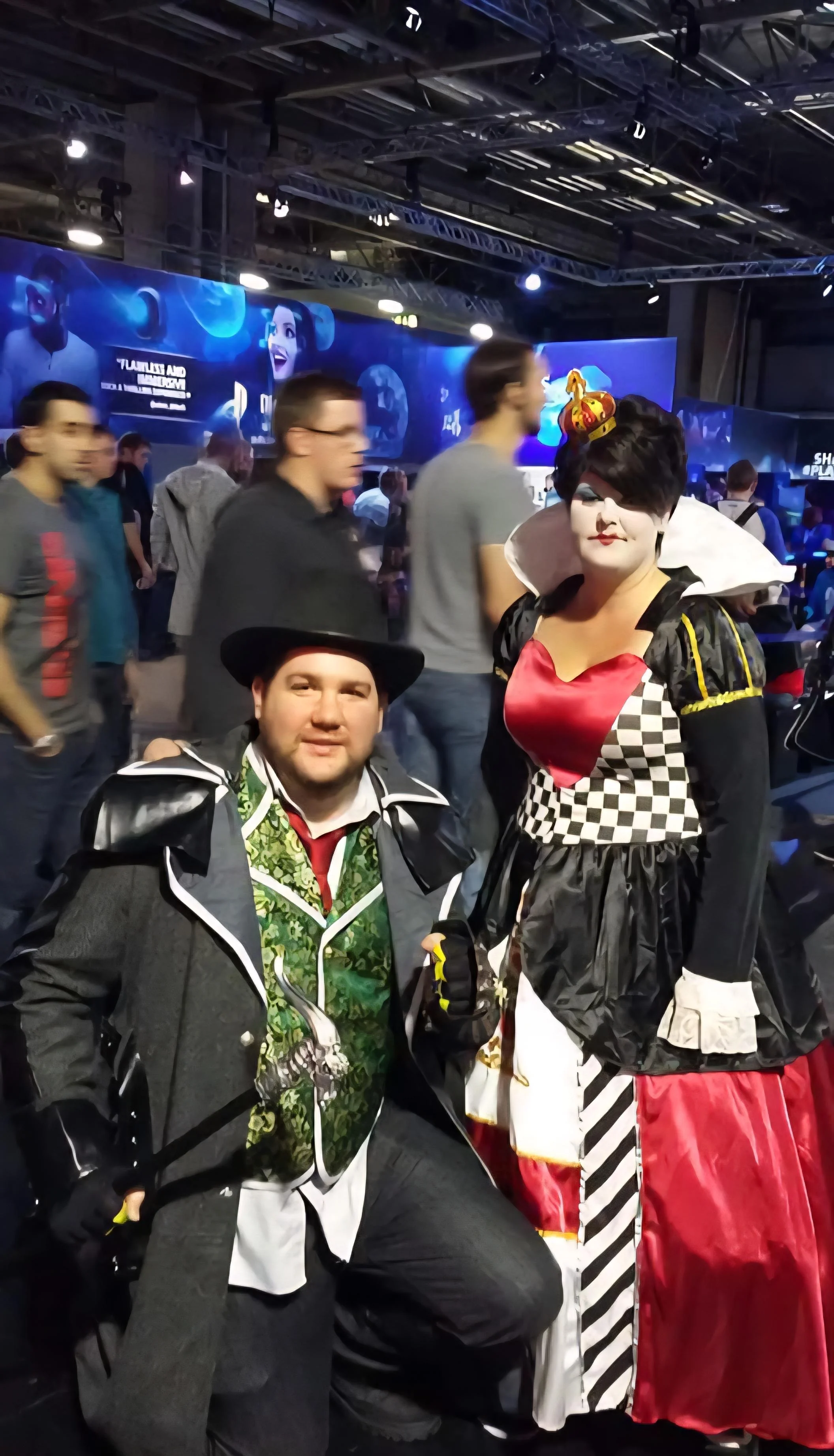 Assassins Creeds Jacob Frye and the Queen of Hearts - cosplayers are jkPK (aka Fun-In-Oxfordshire) picture 2 of 2