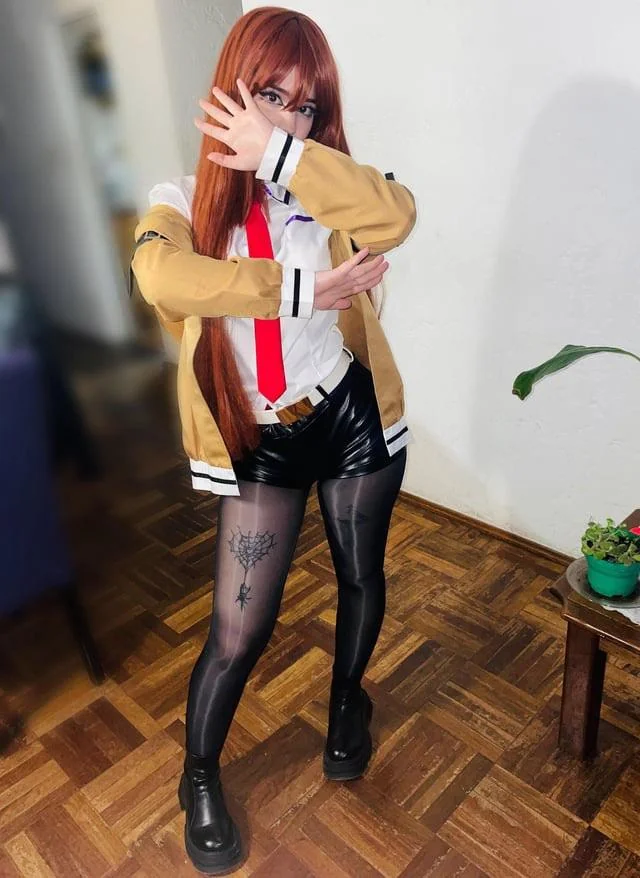 What do you think of my Makise Kurisu cosplay from steins;gate? ❤️ picture 3 of 6