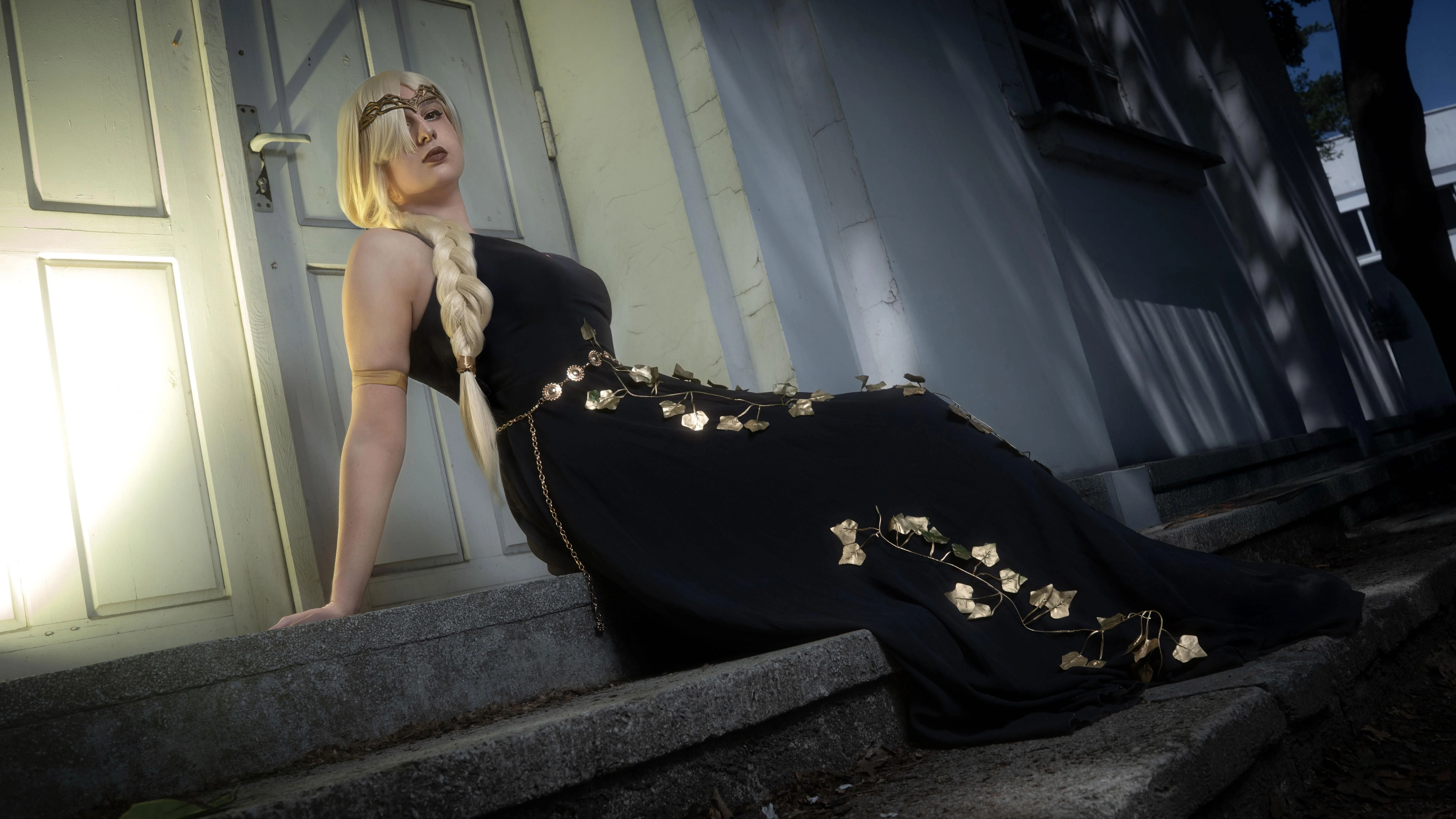 Queen Marika from Elden Ring picture 1 of 2