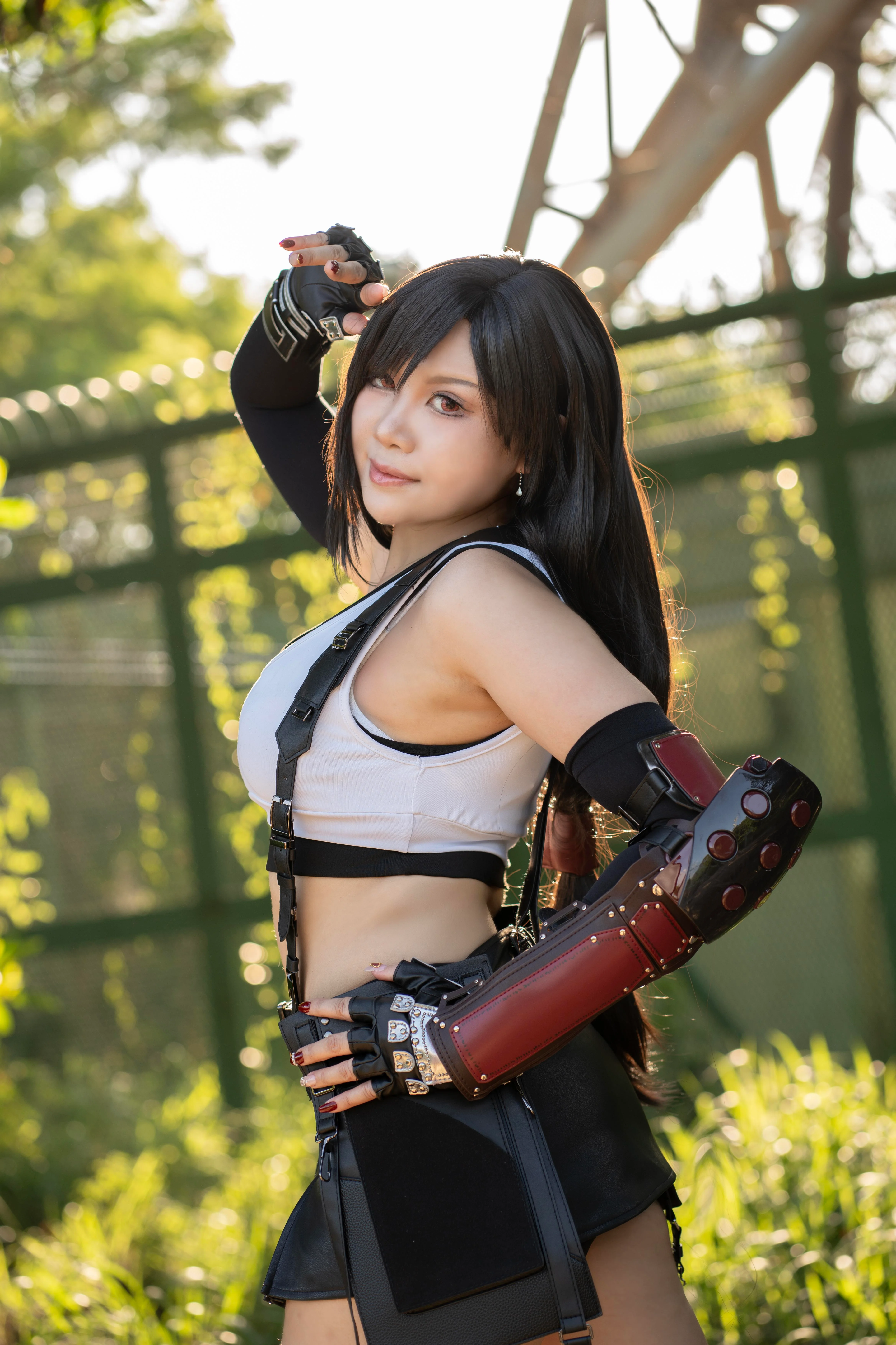<Final Fantasy VII Remake>Tifa Lockhart. Cosplayer ig: @noctis_zero picture 5 of 5