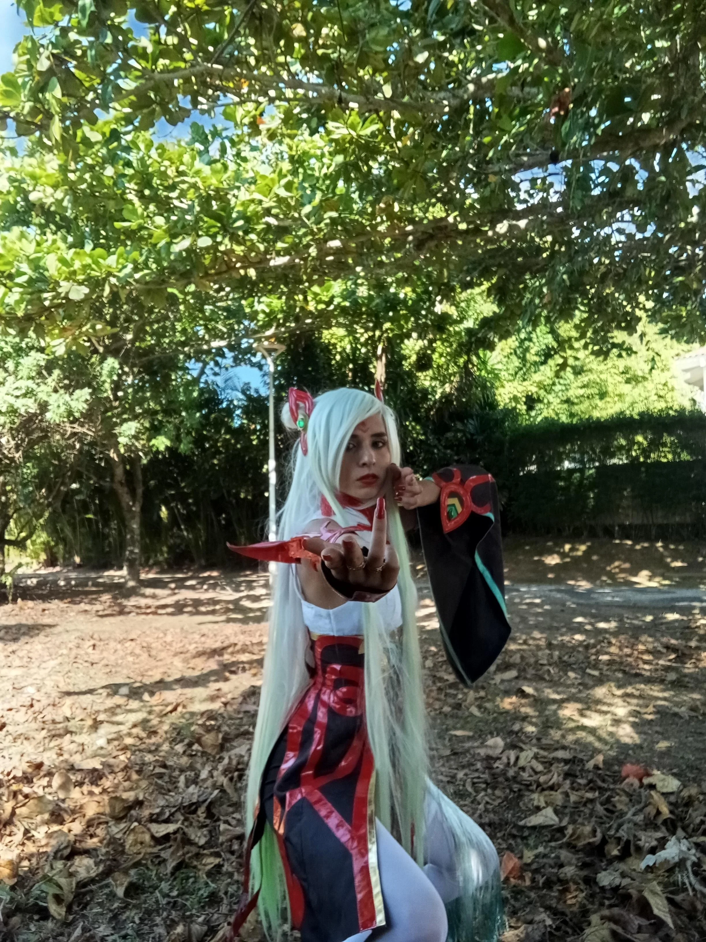Irelia mythmaker League of Legends cosplay by mi yuuna picture 1 of 2