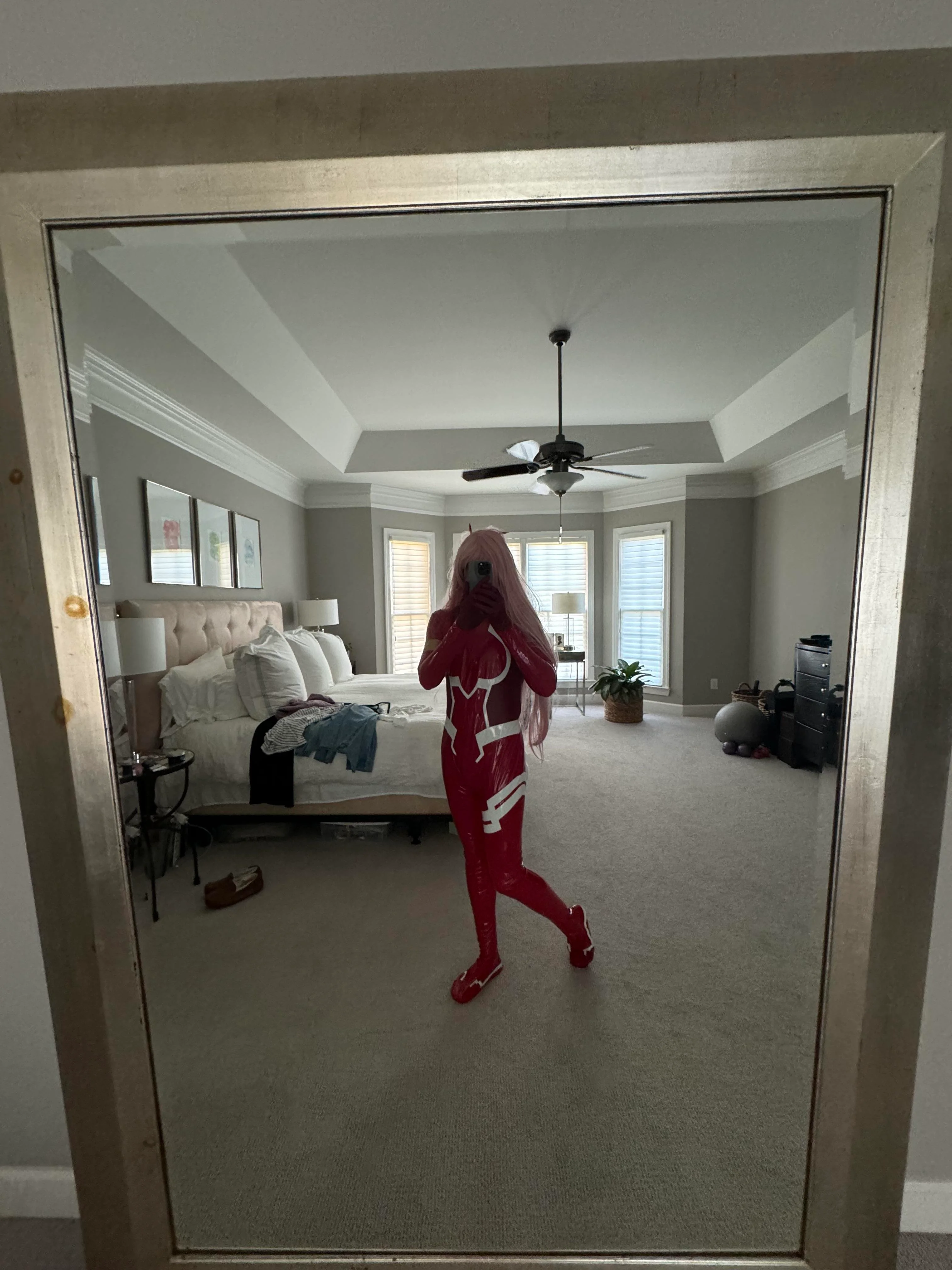 My best phots of my Raven and ZeroTwo cosplays (Ahri_cos) picture 2 of 12