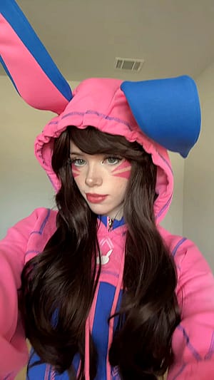 Bunny D.Va from Overwatch by Puppiwi'