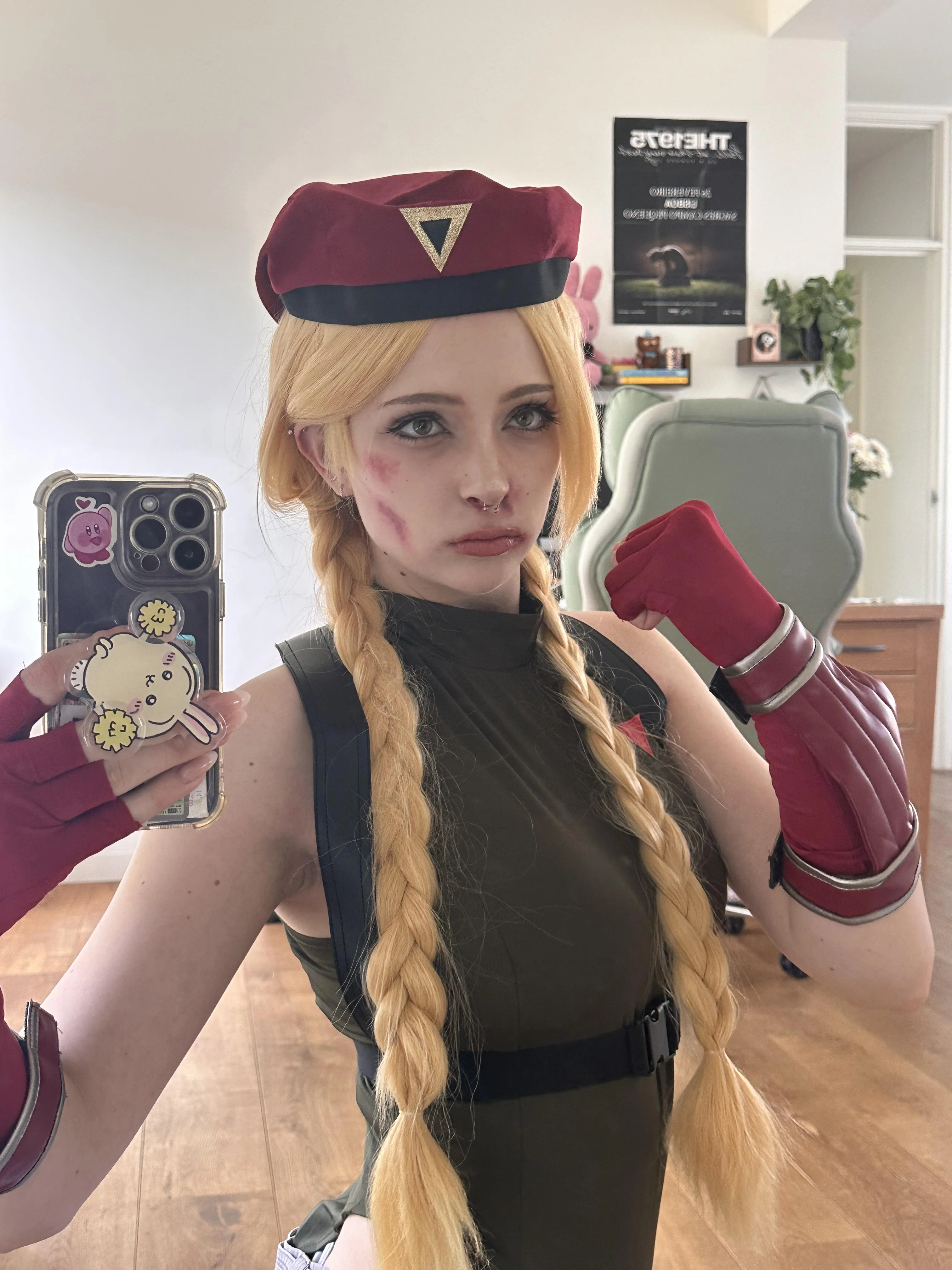 Cammy white cosplay by amelia picture 1 of 1