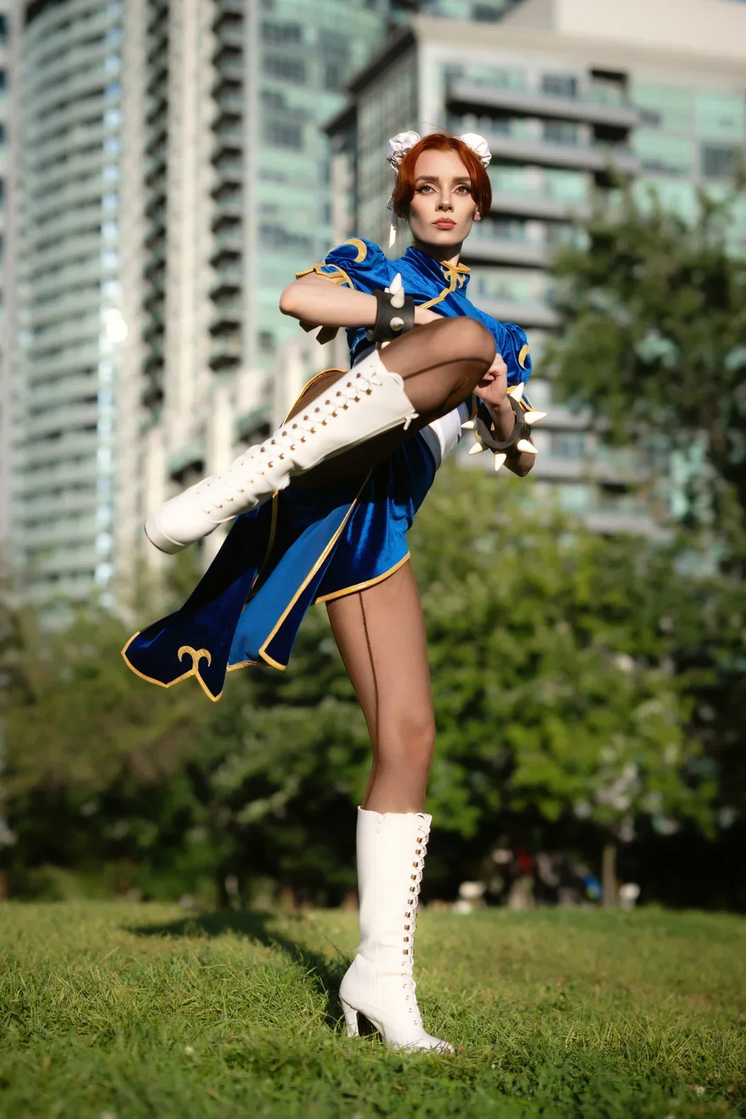 Chun-Li [by Clarus] picture 1 of 3