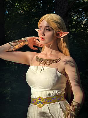 Zelda from The legend of Zelda by JyuSan'