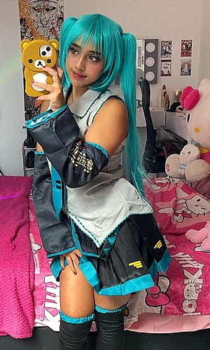 hatsune miku by me (lily) :3'