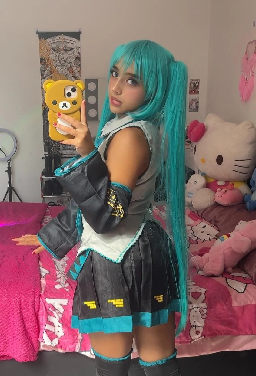 hatsune miku by me (lily) :3 picture 3 of 3
