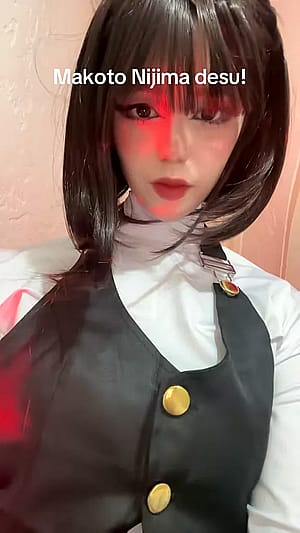 My attempt at cosplaying Makoto from P5! I really like her sm ❤️ by Kurisutyn'