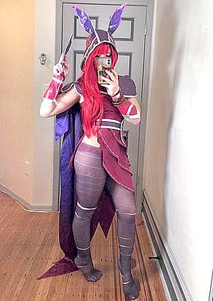Xayah from League of Legend by Rae'
