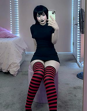 Mavis by me (Fxhxnnie)'