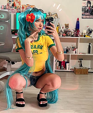 sircocky as Brazilian Miku :3'