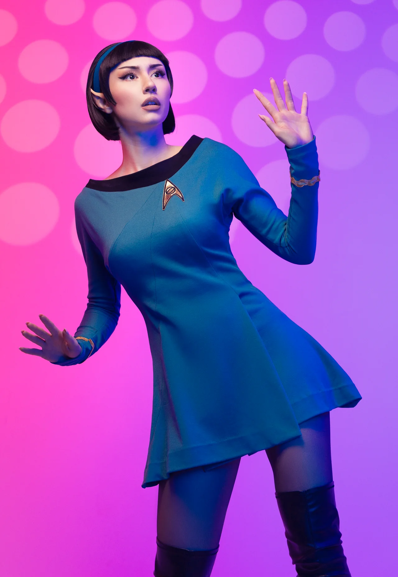 70s style T'Lyn from Lower Decks [Lauren Delorean] picture 1 of 1