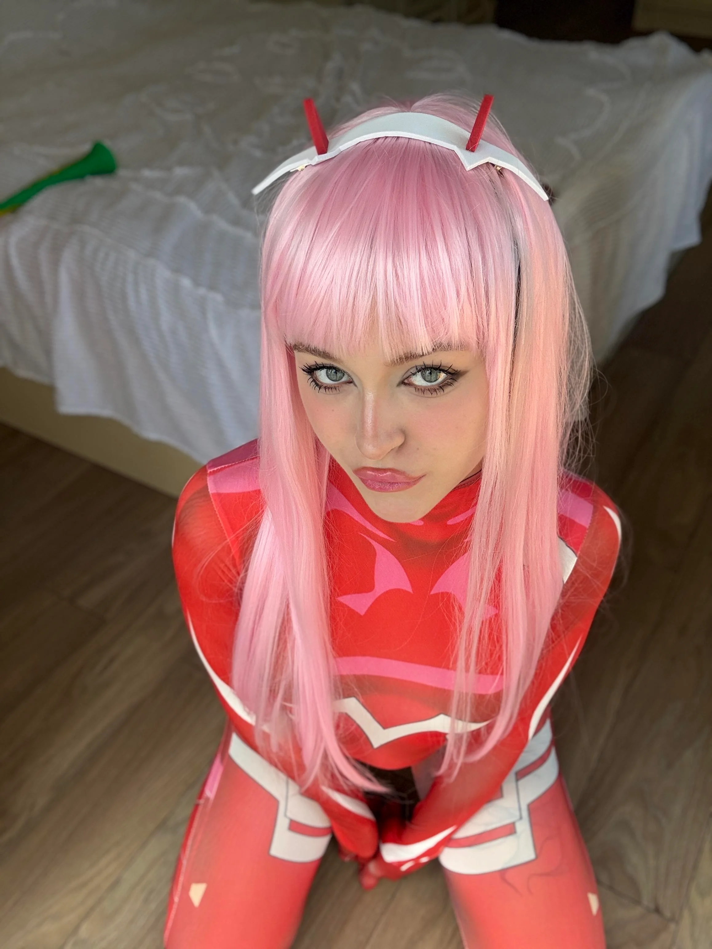 Zero Two (Darling In The Franxx) picture 3 of 3