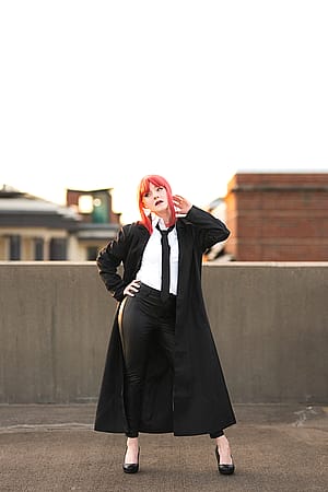 Makima by ChloePowersIRL'