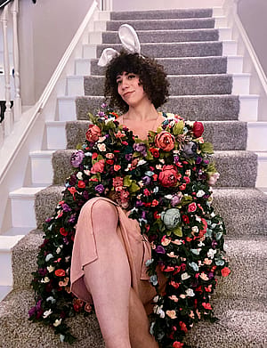 Can I be your May Queen? (Julia Kaye, May Queen, Midsommar)'