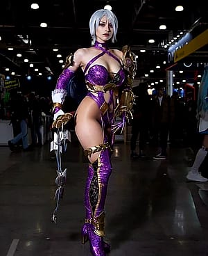 Ivy Valentine by Jena Juk'