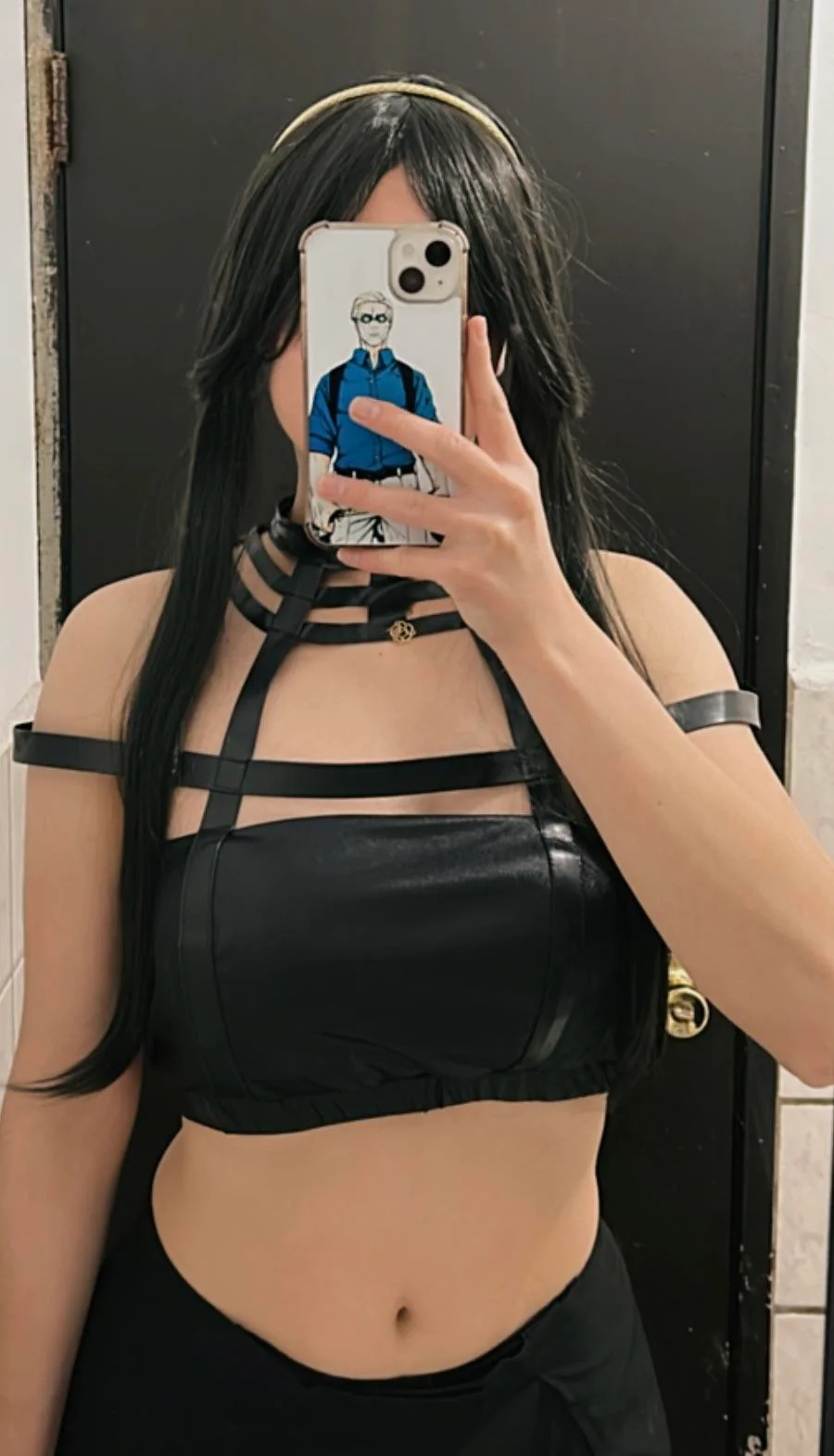 Sugerencias para mejorar Cosplay de Yor picture 5 of 5