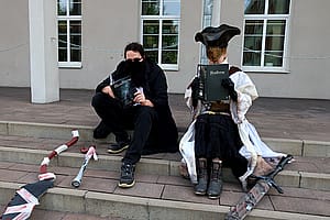 Kiemonszyca as Hunter and my friend Smok_kun as High Choir Hunter both form Bloodborne'