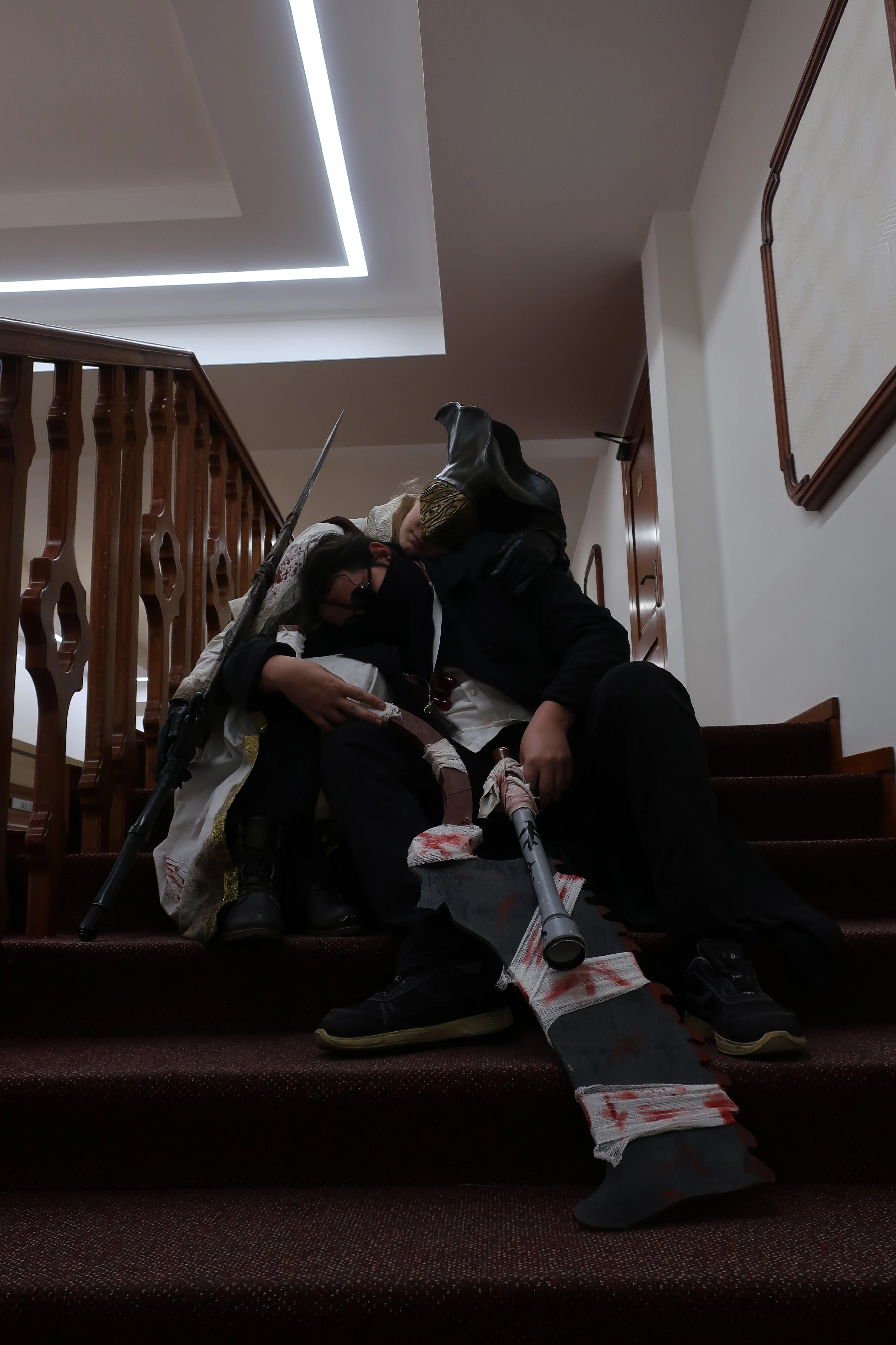 Kiemonszyca as Hunter and my friend Smok_kun as High Choir Hunter both form Bloodborne picture 4 of 4