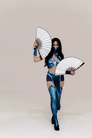 Kitana from Mortal Kombat by Misa'