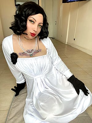 Lady Dimitrescu (Resident Evil 8: Village) by Brianna'