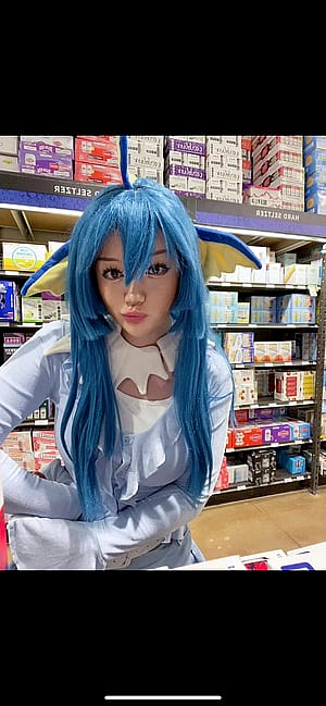 pokemon vaporeon cosplay (eamakam)'