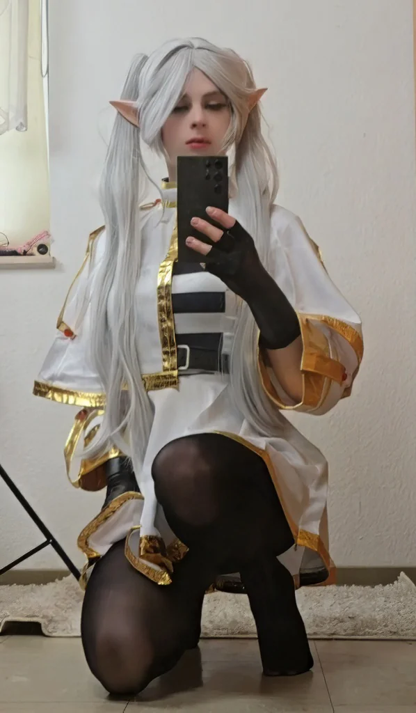 Frieren cosplay by MHTCosplay (me) picture 4 of 4