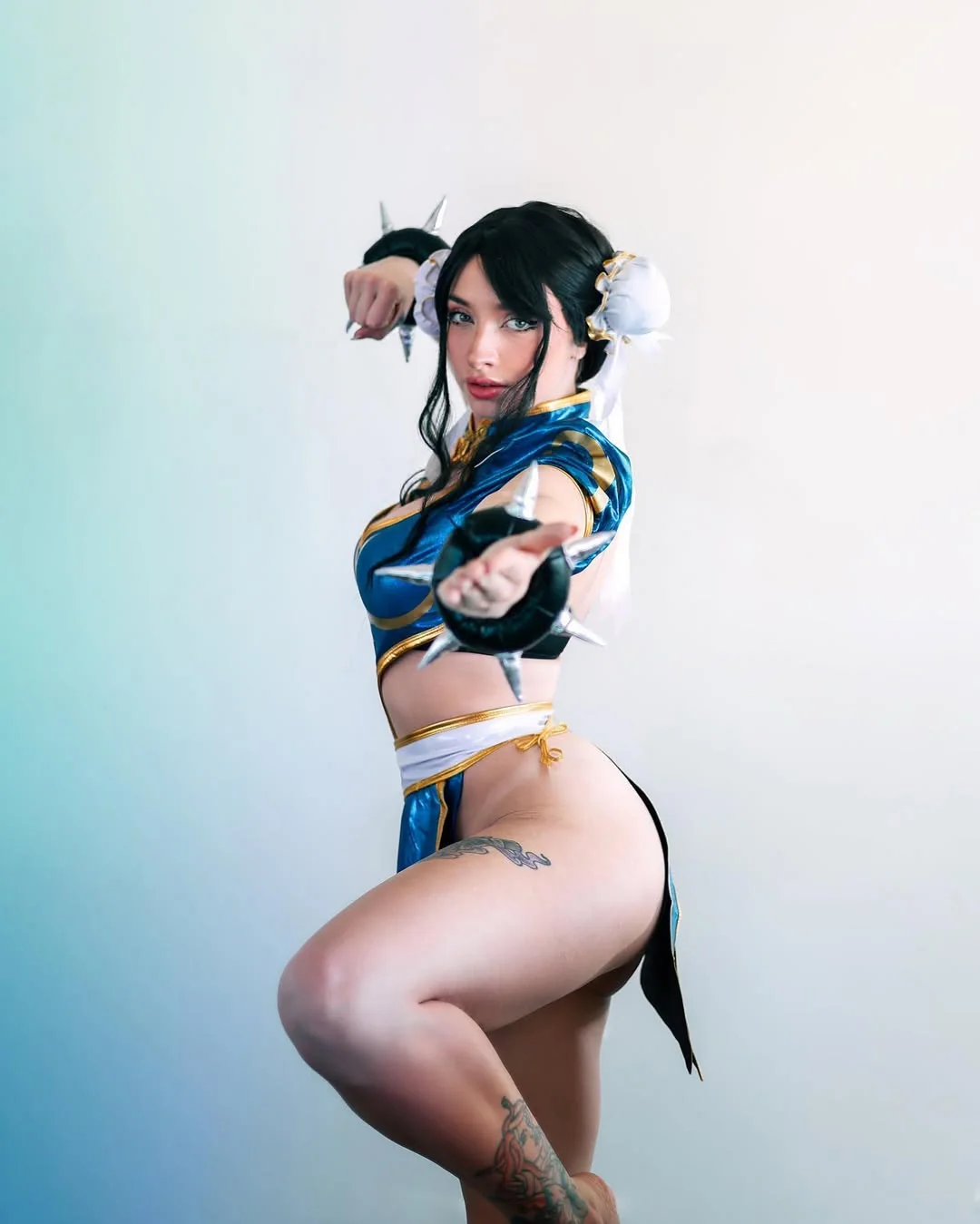 Chun Li Cosplay by Marianne Fredericks picture 1 of 3