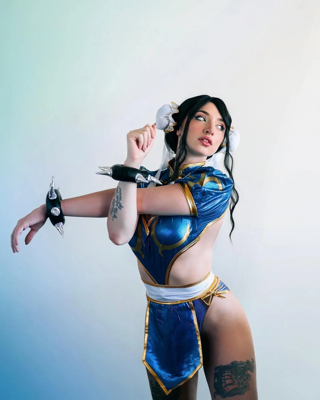 Chun Li Cosplay by Marianne Fredericks picture 3 of 3