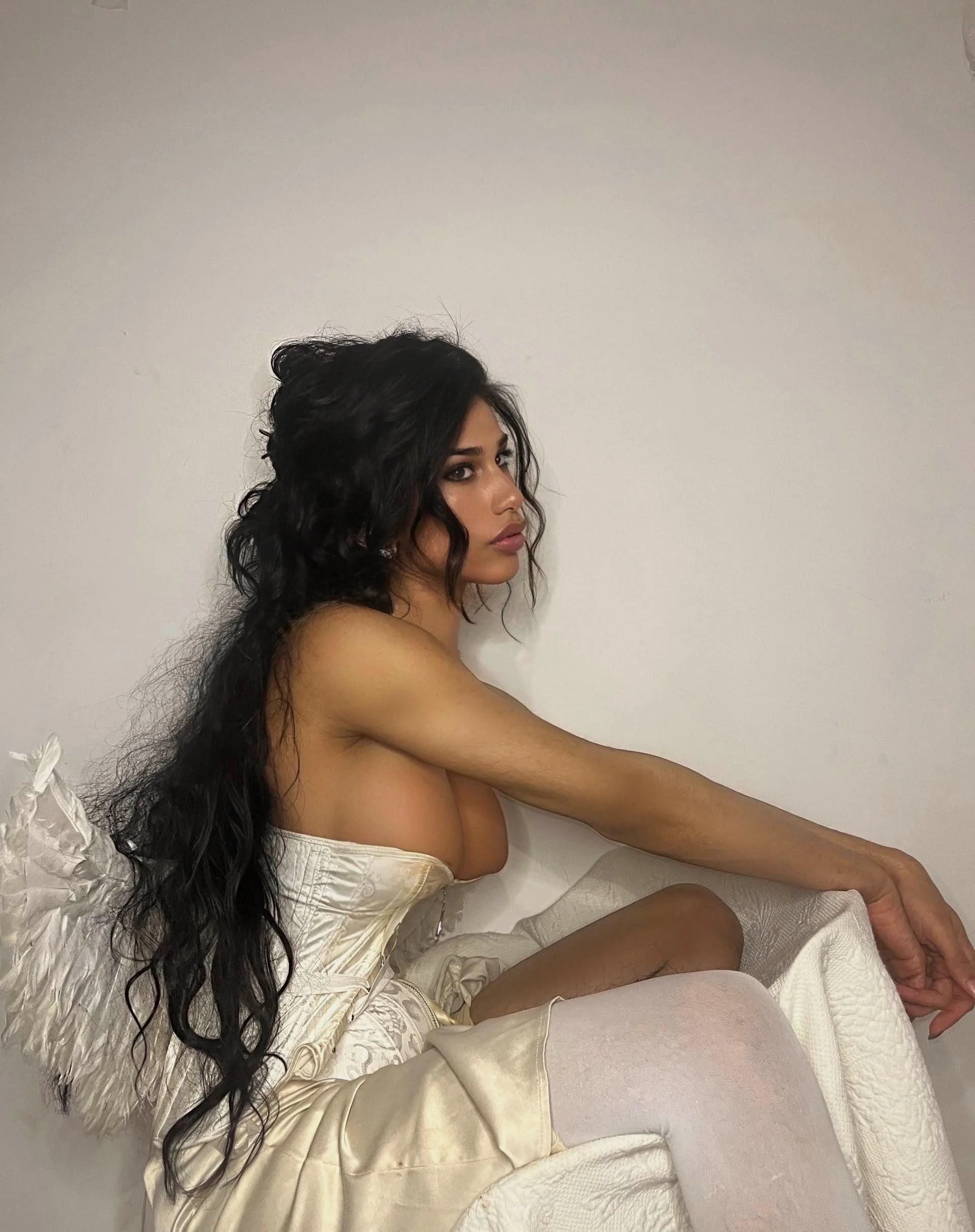 Angel Cosplay by vixenria picture 1 of 1