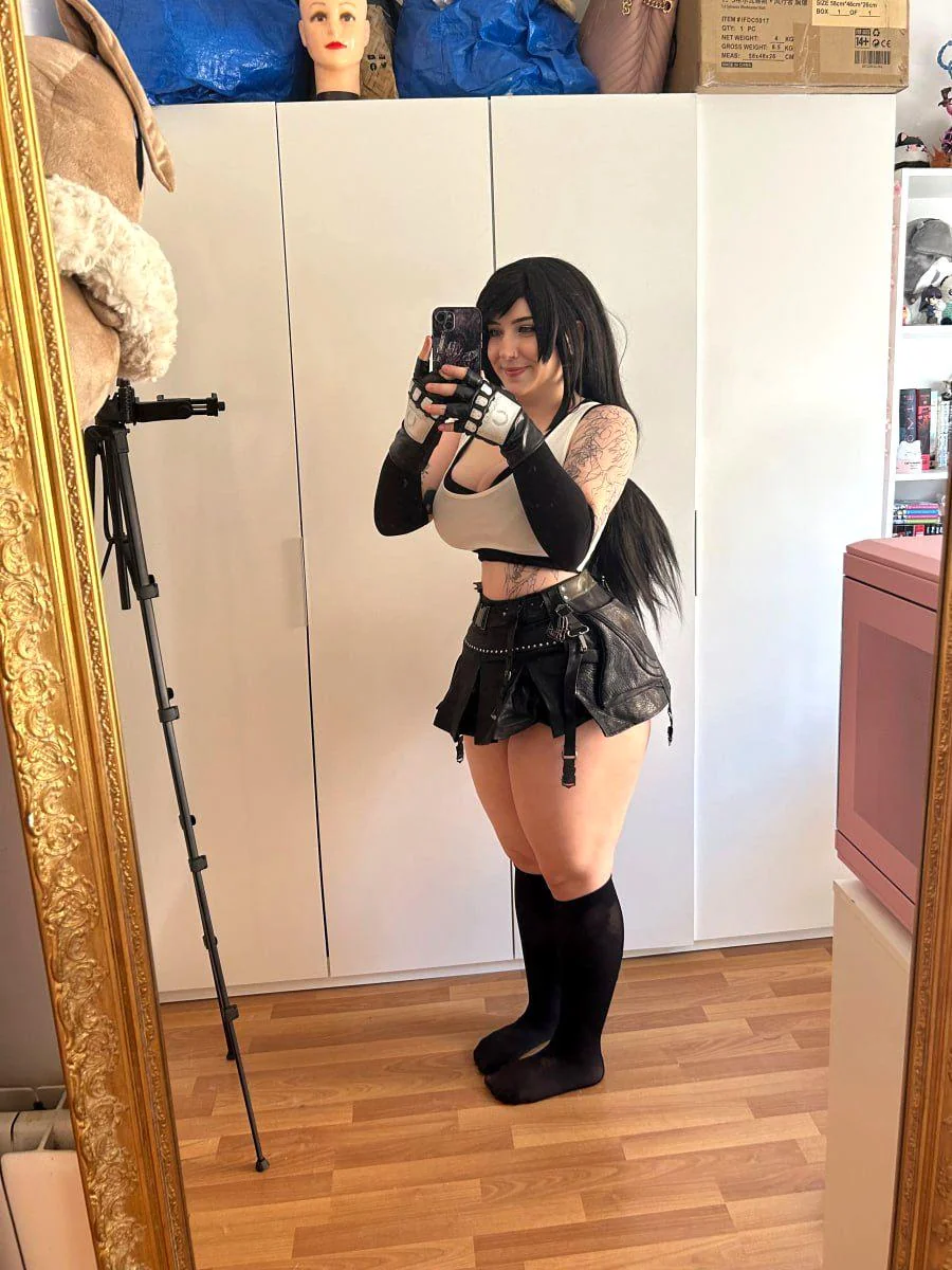 Tifa attempt (Kuroitsne) picture 1 of 1